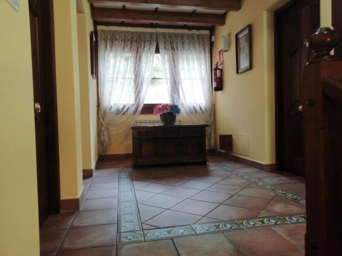 Apartamentos Rurales La Vina Onís Екстериор снимка