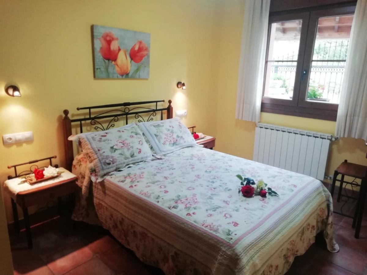Apartamentos Rurales La Vina Onís Екстериор снимка