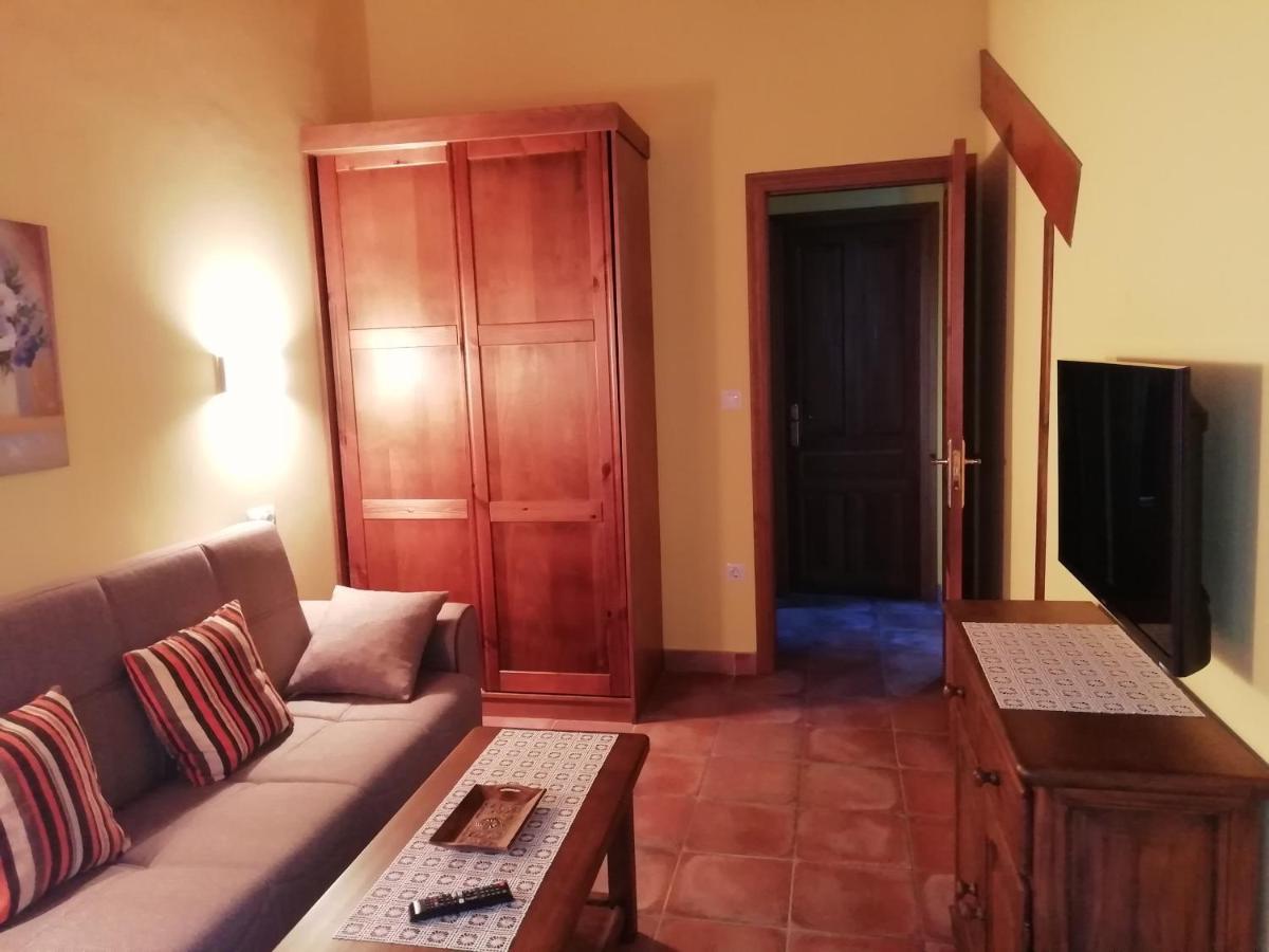 Apartamentos Rurales La Vina Onís Екстериор снимка