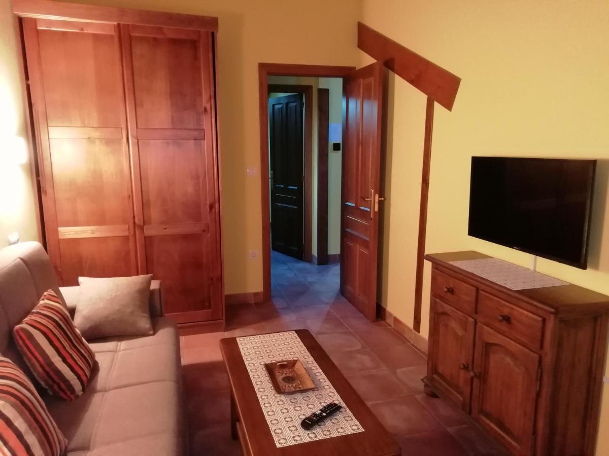 Apartamentos Rurales La Vina Onís Екстериор снимка
