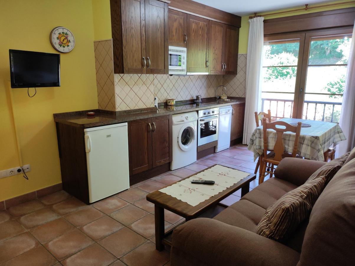 Apartamentos Rurales La Vina Onís Екстериор снимка