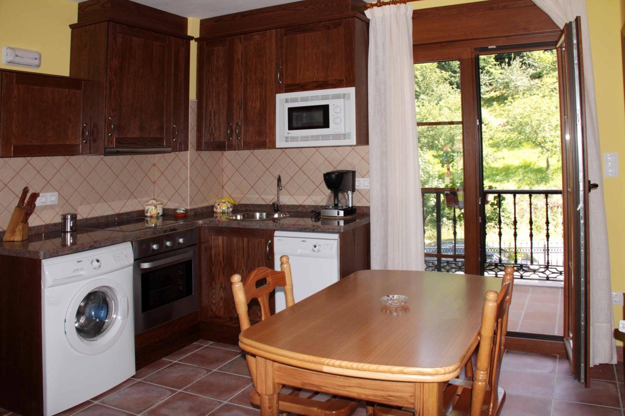 Apartamentos Rurales La Vina Onís Екстериор снимка